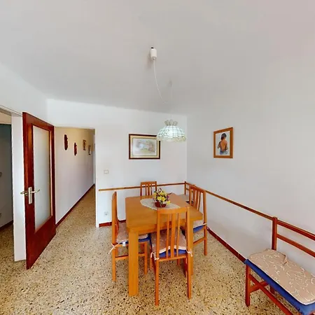 Appartement V 1-7 *